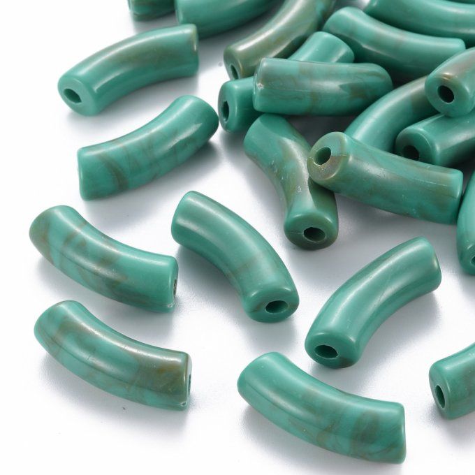 Perle acrylique  opaque en forme de tube incurvé  36x13.5x11.5mm  couleur vert de mer