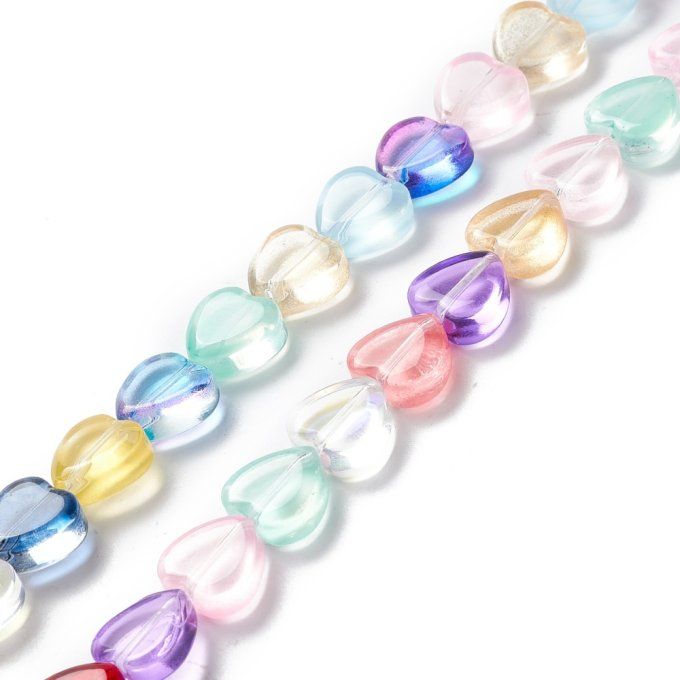Perles de verre  en forme de coeur 10x10x4mm mélanges de couleurs 