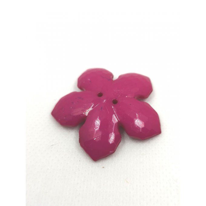 Bouton en acrylique en forme de fleur diamètre 40mm couleur fuchsia