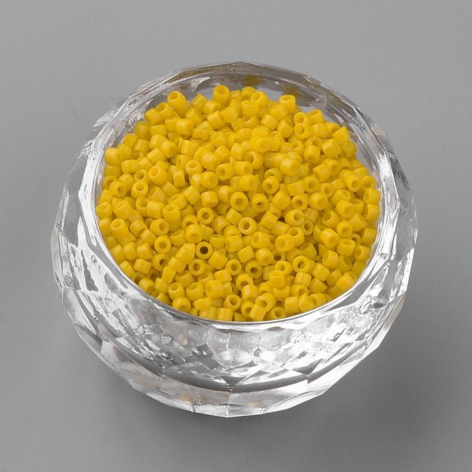 Rocailles (bugle)  tube 1~2x1.5~2mm opaque jaune (x10g) 