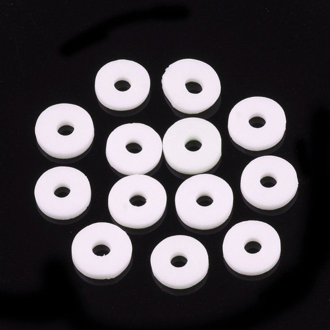 Perles Heishi en pâte polymère 6x1mm (x1 chapelet) couleur papayawhip (blanc rosé)