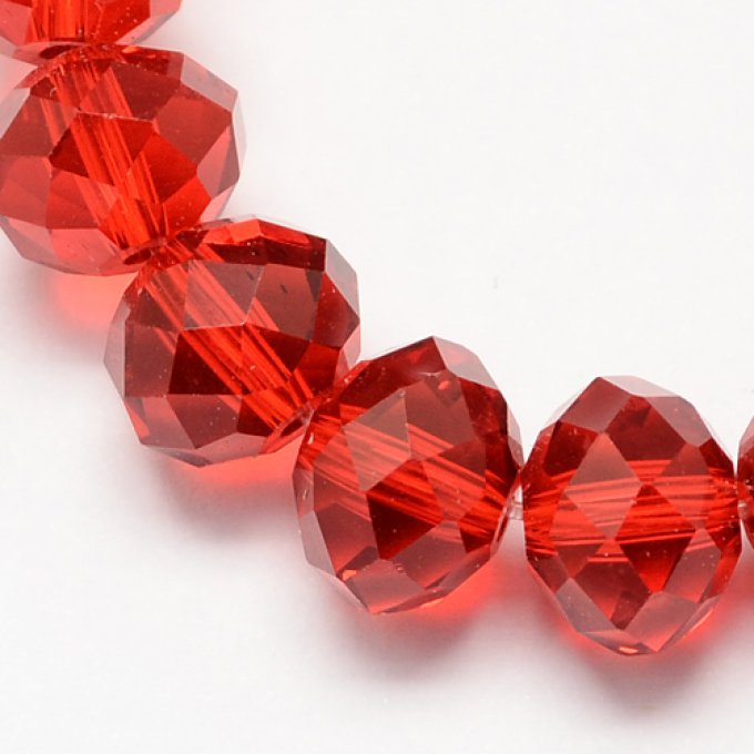 Perles facettées,transparentes,forme d'abaque 8x6mm rouge (x50)