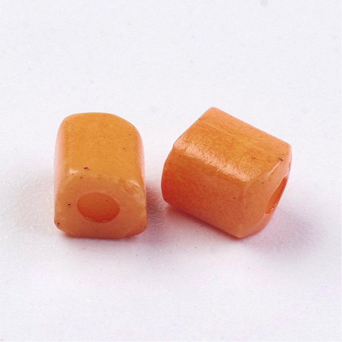 Perles de rocaille opaques  "cubiques"  3-7x3-4x3-4mm  orange foncé (20g) 