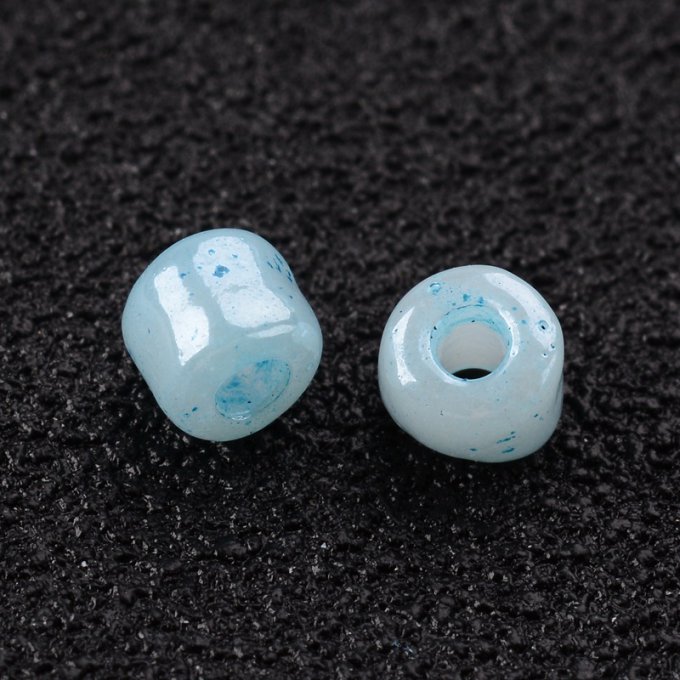 Rocaille ronde 6/0  4mm,  ceylon  turquoise  (20g)