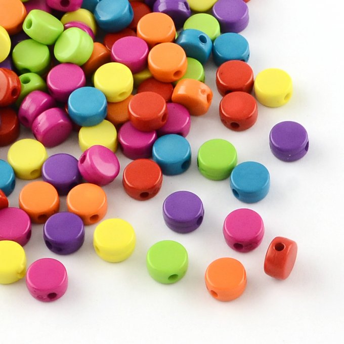 Perles en acrylique ,mélange de couleurs  ,forme rond-plat   (50g) A3