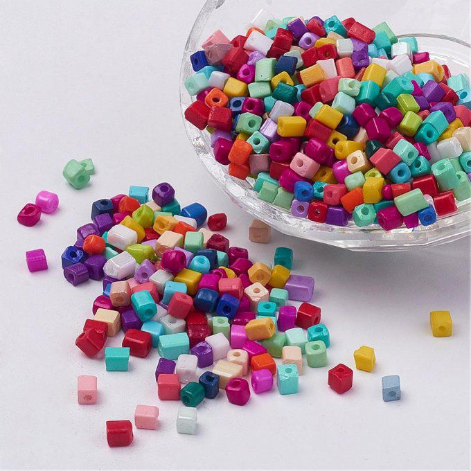 Mélange de perles de rocaille "cubiques"  (20g) 