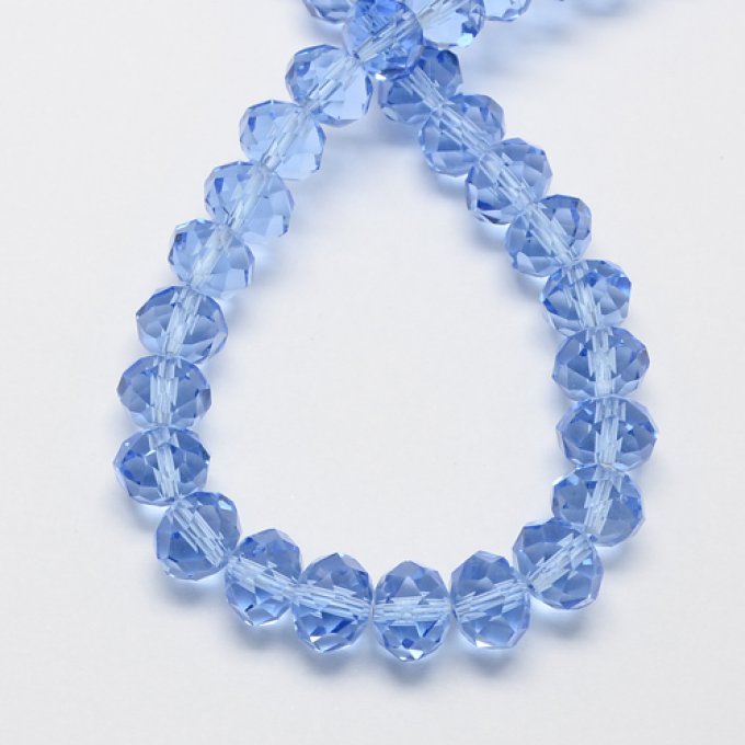 Perles facettées,transparentes,forme d'abaque 6x4mm bleuet (x50)