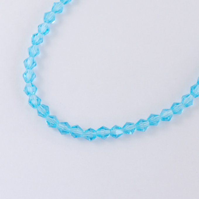 Perles facettées, toupie 4x4mm bleu ciel  (x100)
