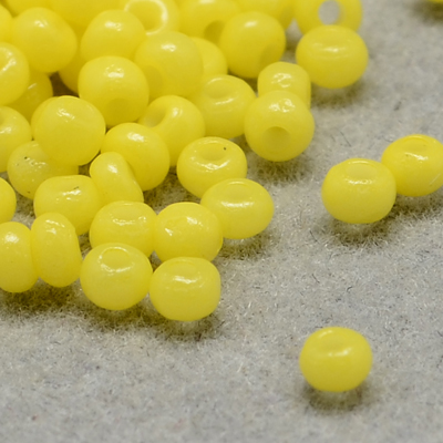Rocaille opaque aspect verni 11/0, 2x1.5mm, jaune (20g)