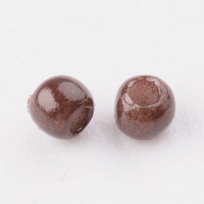 Rocaille aspect verni 11/0    2 x1.5mm noix de coco  (20g)