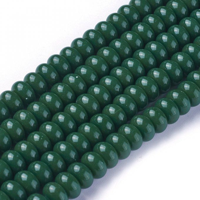 Perles de verre opaque forme rondelle 8x4mm  (x50)  couleur verte