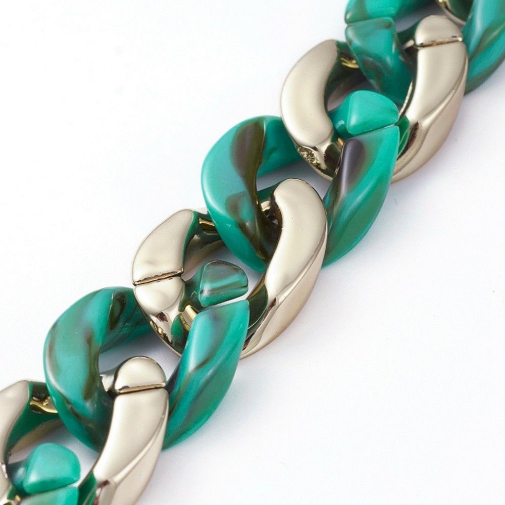 Chaîne avec anneaux "ouverts" opaque , couleur or et vert de mer ,anneaux 22-23x16-17x5mm (x1m)