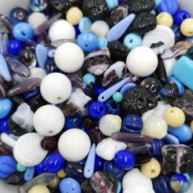 Mélange de perles de verre de Bohème Behind blue eyes (x50g) 