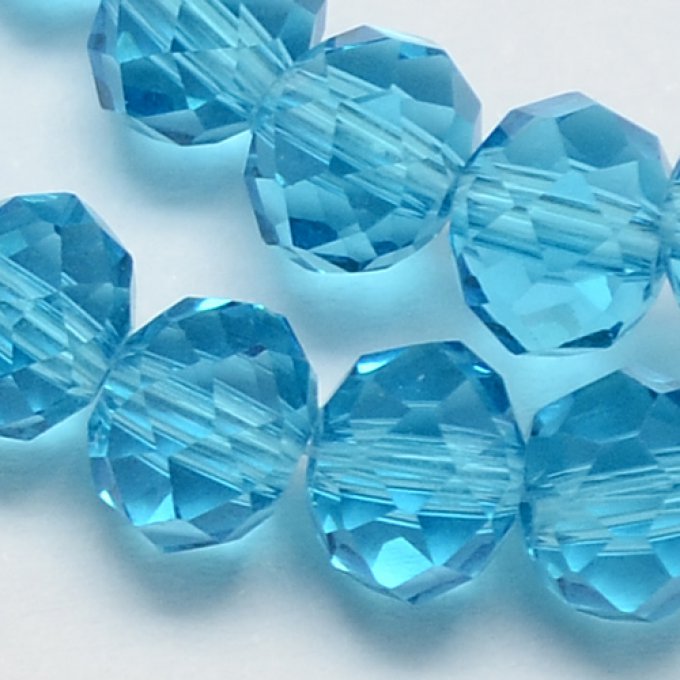 Perles facettées, transparentes,forme abaque 8x6mm turquoise (x50)