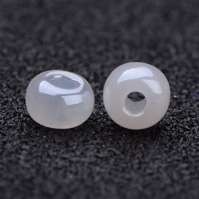 Perles de rocaille 3mm,ceylan rond , blanc (20g)
