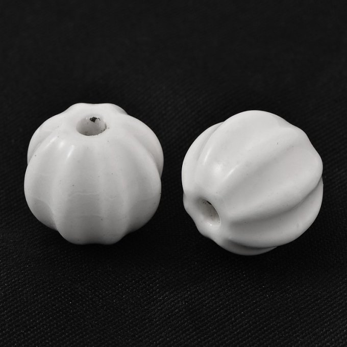 Perle porcelaine , citrouille Ø13x12 ,blanc