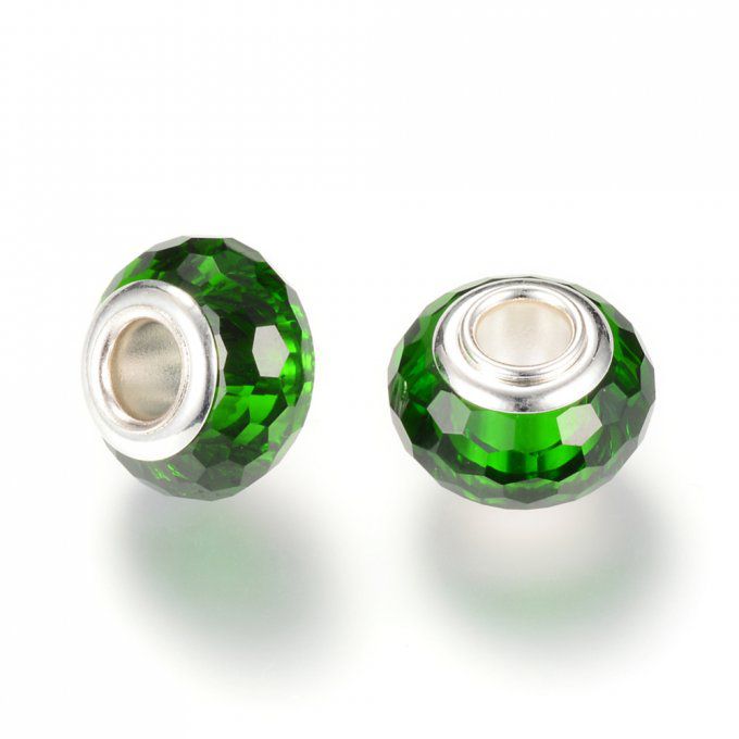 Perle européenne en verre  facetté 14X9mm couleur verte
