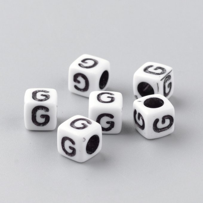 Perle alphabet en acrylique opaque  cube  noir /blanc   lettre G