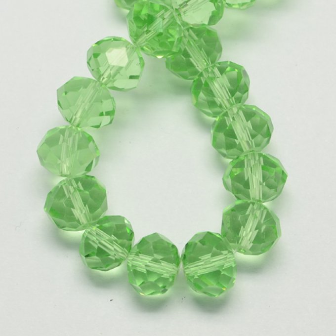 Perles facettées,transparentes,forme d'abaque 6x4mm vert pâle (x50)