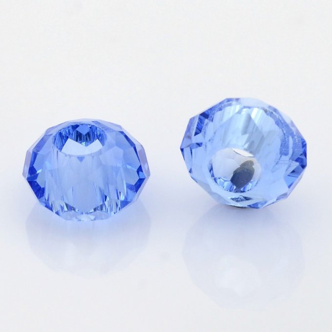 Perle de verre facettée forme rondelle avec grand trou 14x8mm bleuet