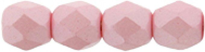 50 perles rondes facettées  4x4mm  Powdery pastel pink
