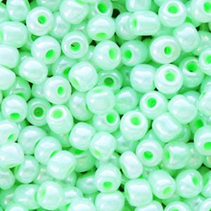 Rocaille 4mm couleur Pastel vert menthe pearl shine  (20g)