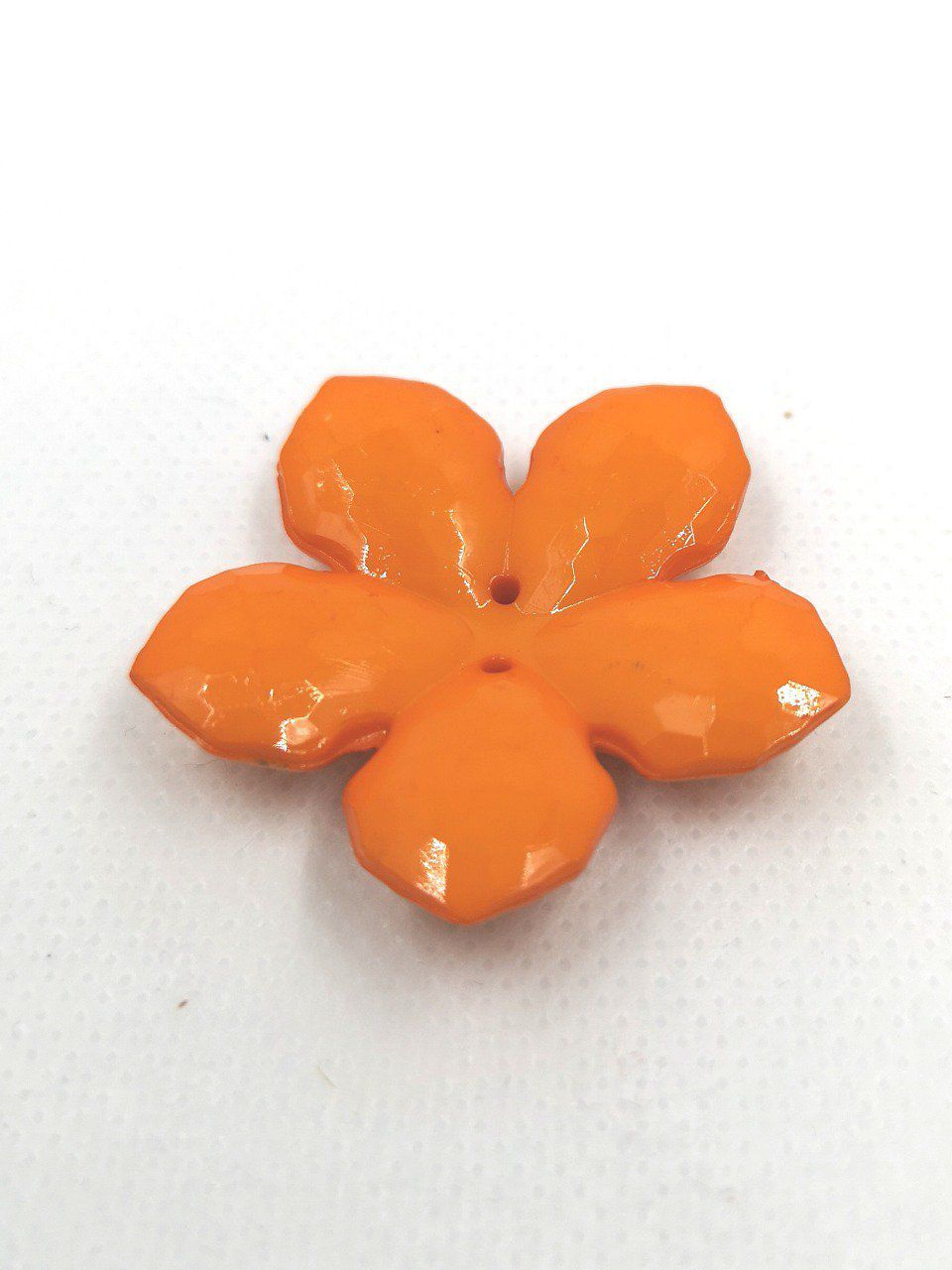 Bouton en acrylique en forme de fleur diamètre 40mm couleur orange