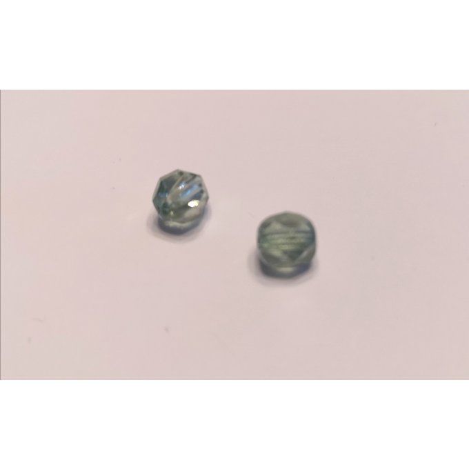 Preciosa 25 perles facettées transp 6mm Green luster
