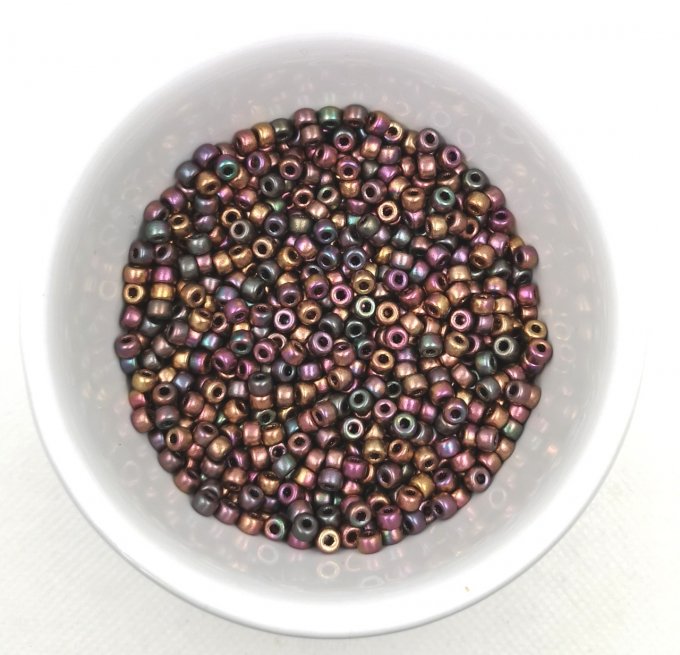 Perles de rocaille Matubo  6/0  4.1x2.9mm  Matte metallic bronze iris (x10g)