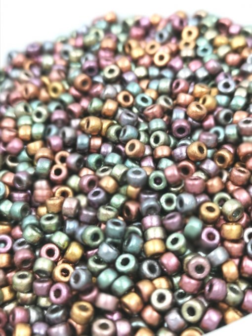 Perles de rocaille Matubo  8/0  3.1x2.10mm  Matt metallic bronze iris (x10g)