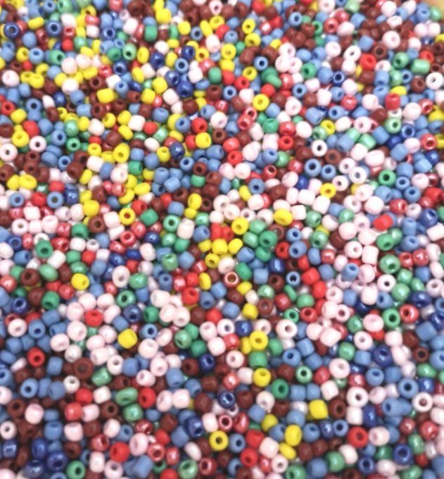 Rocaille 3mm,opaque poli ,mélange de couleurs(20g) 