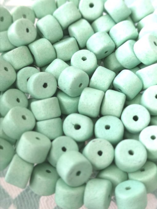 Perles en forme de tube en céramique   8x6mm  couleur Light veraman (x10)  