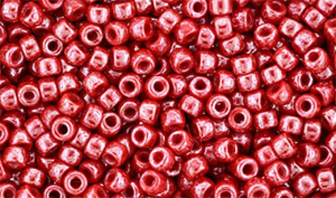 Perles de rocaille Matubo  8/0  3.1x2.10mm Luster coral red (x10g) 