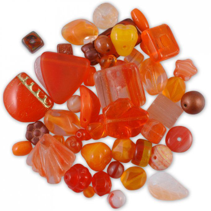 Assortiment de perles en verre moulé de Bohème mélange rouge orangé (50g)