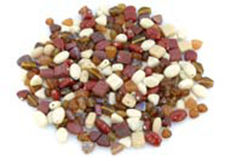 Mélange de petites perles de verre topaze beige rouge (50g)