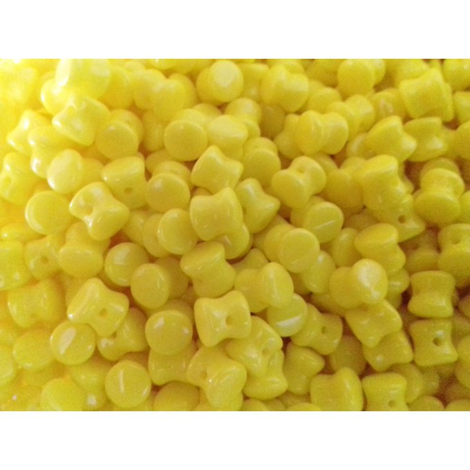 Preciosa Pellet Opaque yellow  (x50)