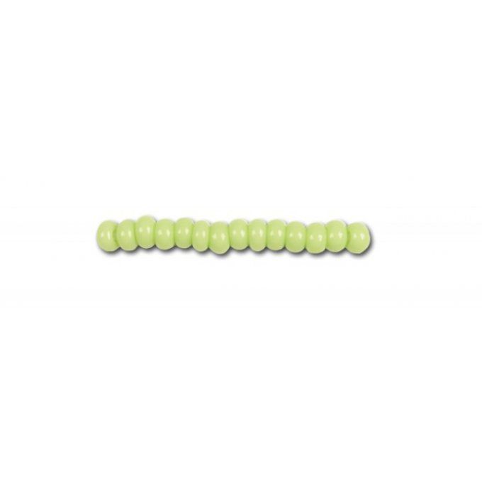 Rocaille en verre de Bohème  5.6mm  3/0  opaque light green (x20g)  