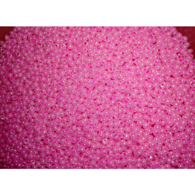 Rocaille Preciosa  8/0  Pink ceylon (x20g)