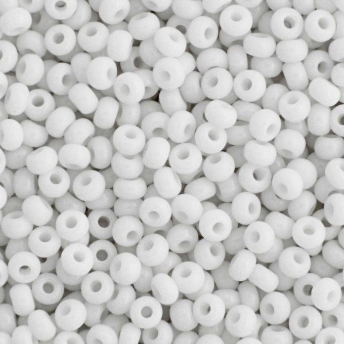 Rocaille Preciosa  11/0  Opaque  chalk white (x20g)
