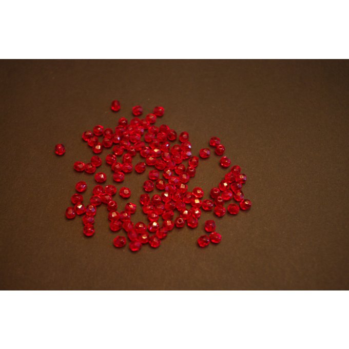 Preciosa 50 perles facettées  transp 4x4mm Ruby