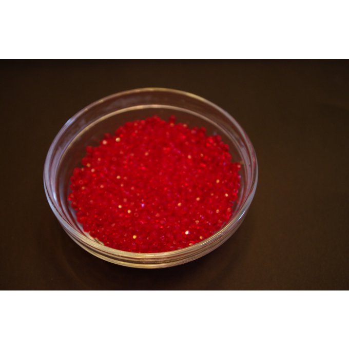 Preciosa 50 perles facettées  transp 4x4mm Ruby