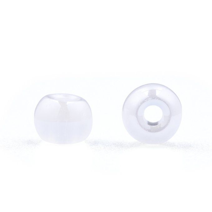 Rocaille ronde 4mm imitation jade  couleur Blanc (20g) 