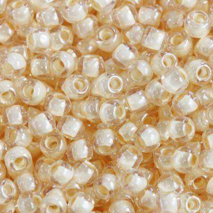 Rocaille  Toho taille 11/0 inside-color crystal/lt jonquil-lined (x10g)