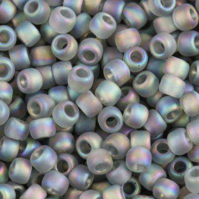 Rocaille  Toho taille 11/0 transparent-rainbow-frosted gray  (x10g)