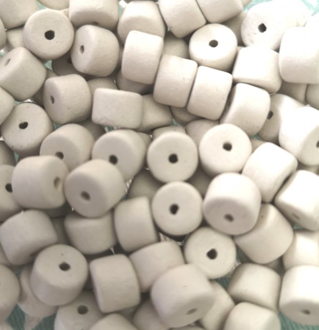 Perles en forme de tube en céramique   8x6mm  couleur  White (x10)