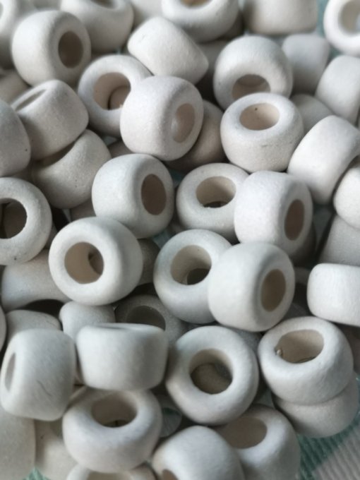 Perles en forme de tube en céramique   8.5x5.5mm  couleur White (x10)